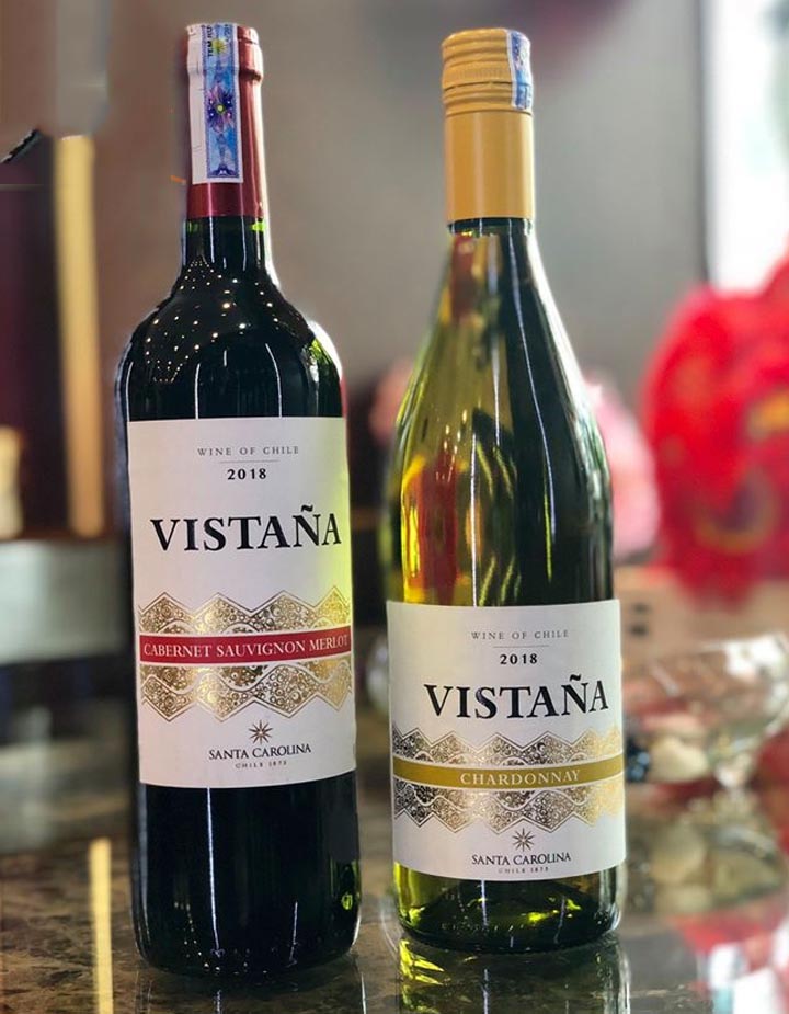 Rượu Vang Đỏ Chile Santa Carolina Vistaña Chardonnay được sản xuất bởi 100% giống nho Chardonnay ở vùng Central Valley của Chile